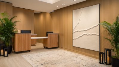 Aura Hotel New York Front Desk